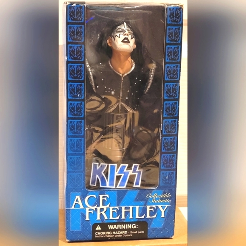 *Rare* KISS Ace Frehley McFarlane Collectible statuette Bust 2002 Edition